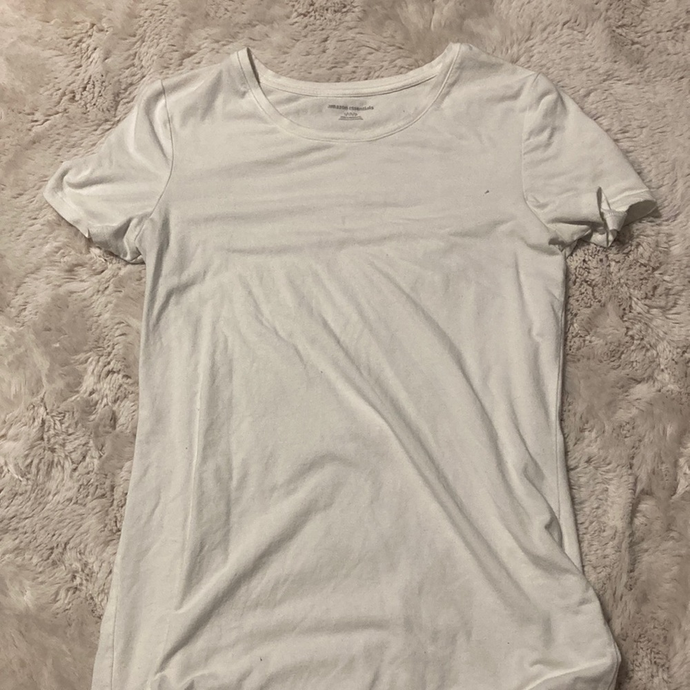 White Tshirt